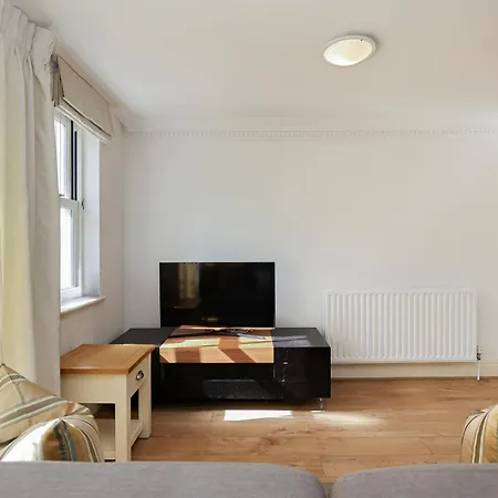 Two Bed Two Bath Kensington Apartment London Exterior photo